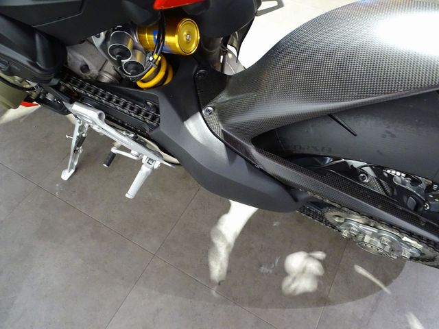 ducati - streetfighter-v4s