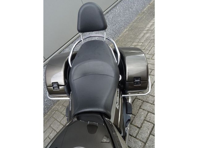 moto-guzzi - california-1400-touring-abs