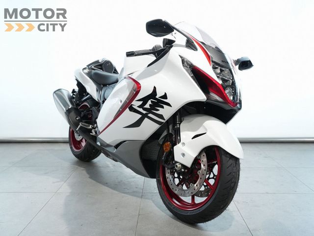 suzuki - gsx-r-1300-hayabusa