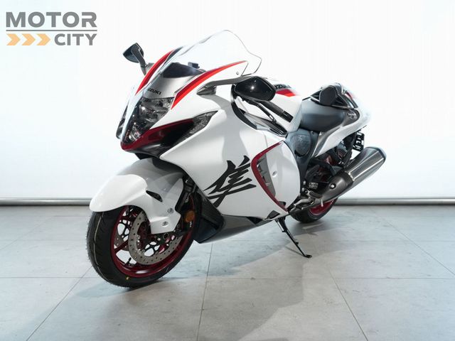 suzuki - gsx-r-1300-hayabusa