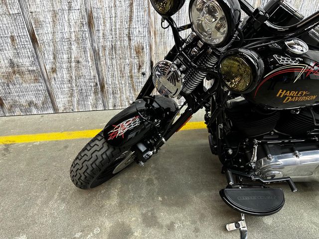 harley-davidson - cross-bones-flstsb