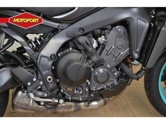 yamaha - mt-09-y-amt