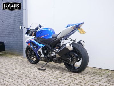 SUZUKI GSX-R 1000 – foto 4