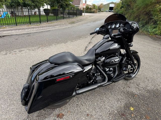 harley-davidson - street-glide