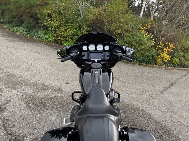 harley-davidson - street-glide