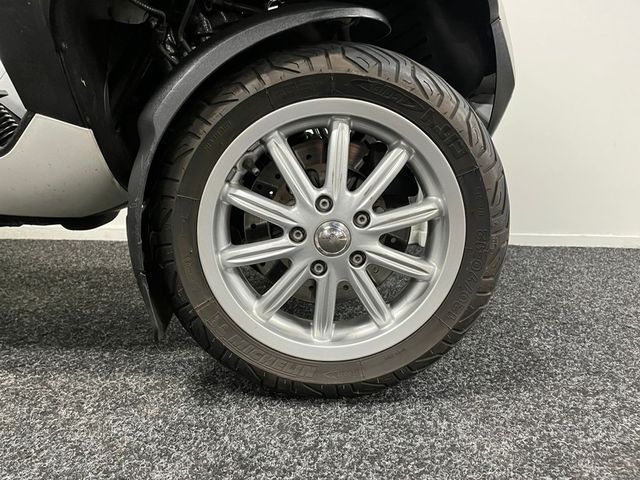 piaggio - mp3-500-lt