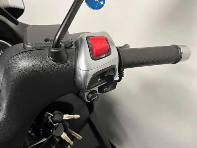 piaggio - mp3-500-lt