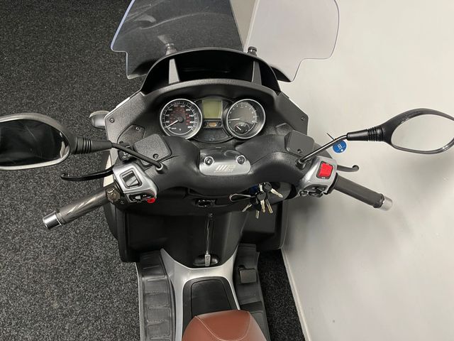 piaggio - mp3-500-lt