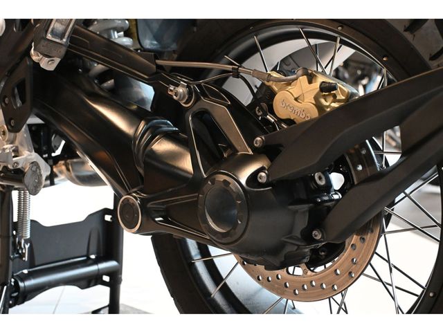 bmw - r-1250-gs-adventure