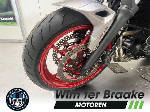 kawasaki - z650