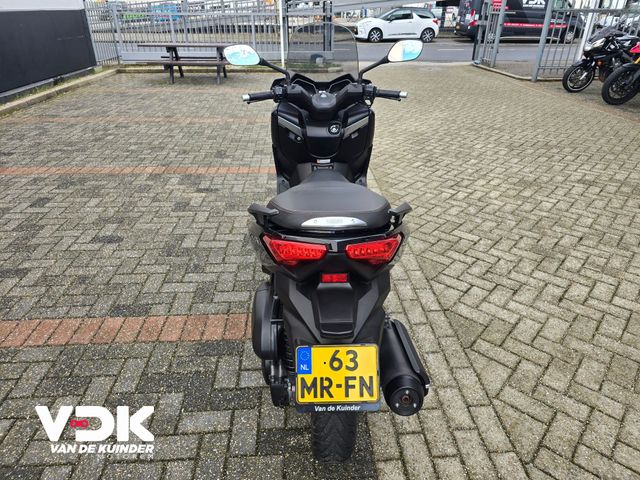 yamaha - x-max-250