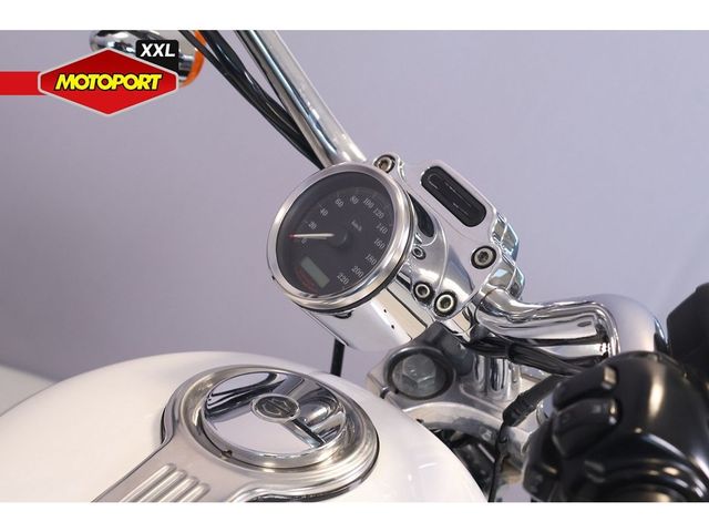 harley-davidson - sportster-1200-custom