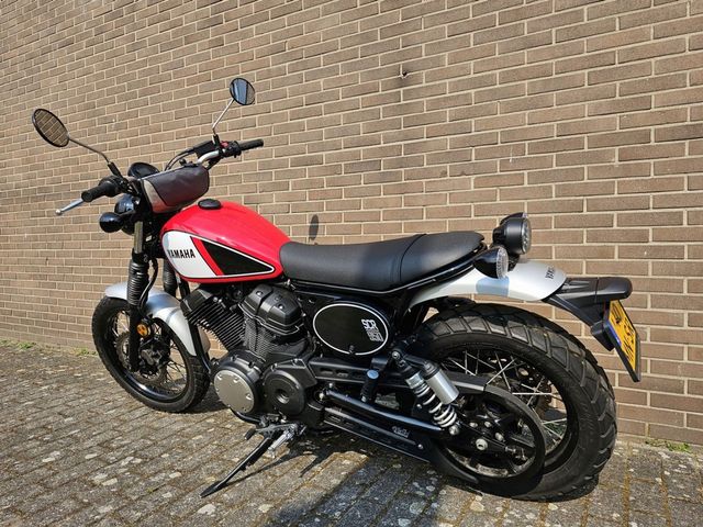 yamaha - scr-950