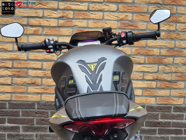 triumph - speed-triple-1200-rs