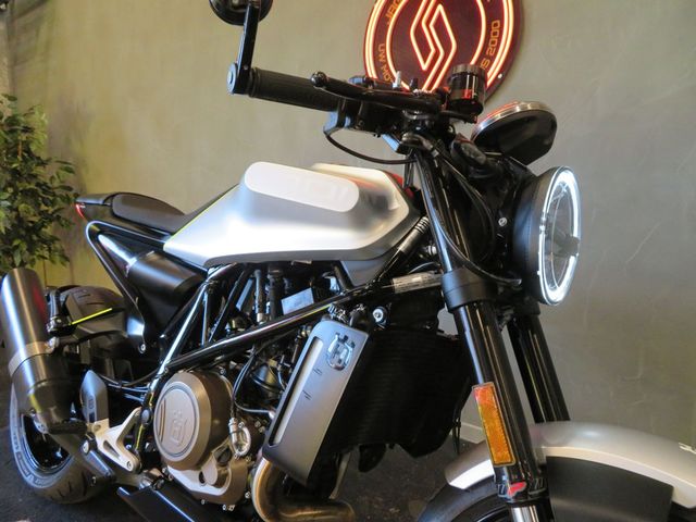 husqvarna - vitpilen-701