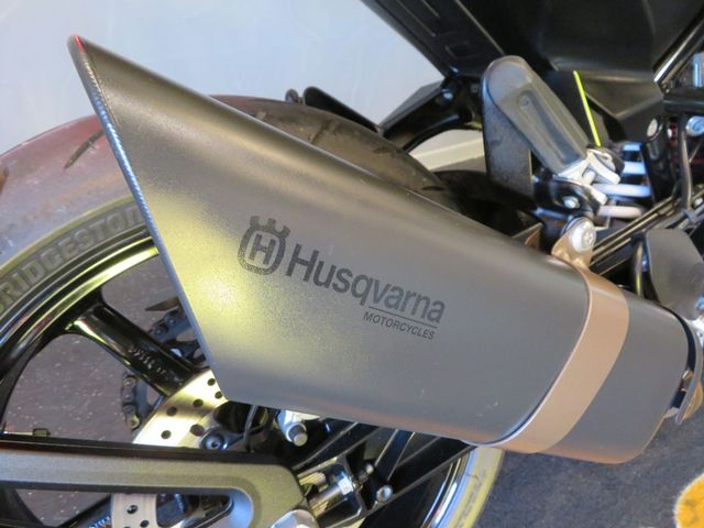 husqvarna - vitpilen-701