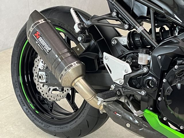 kawasaki - z900-performance