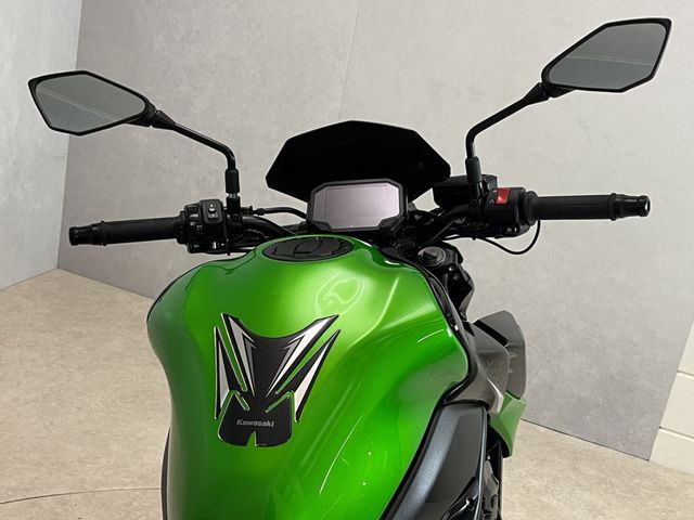 kawasaki - z900-performance