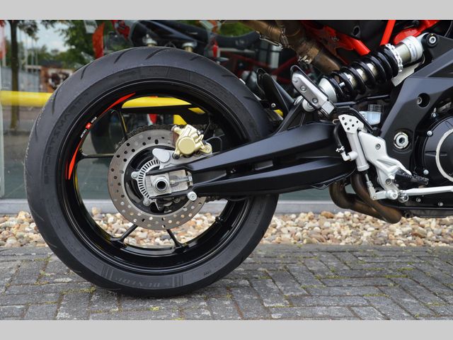 aprilia - dorsoduro-900-abs