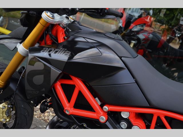 aprilia - dorsoduro-900-abs