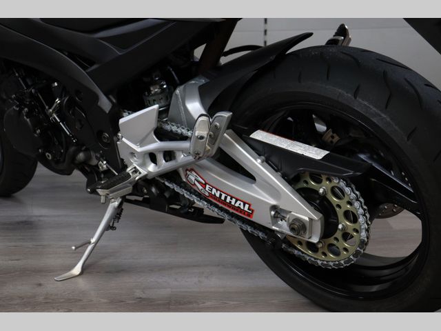 suzuki - gsr-600
