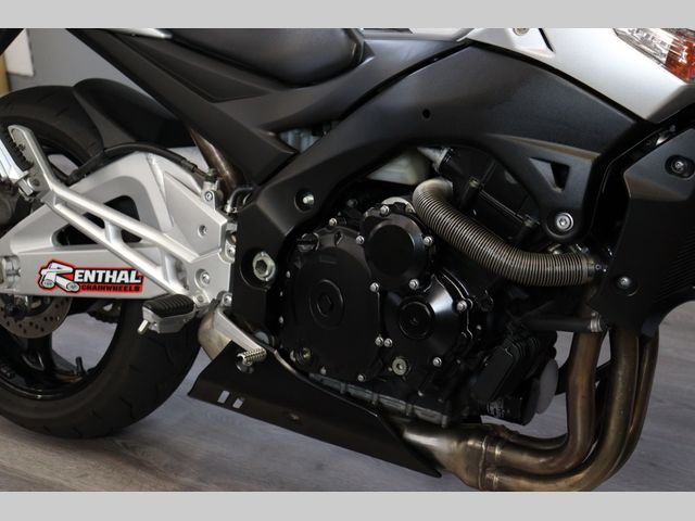 suzuki - gsr-600