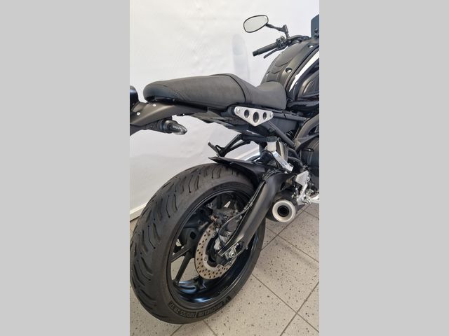 yamaha - xsr-900