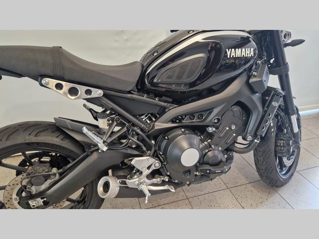 yamaha - xsr-900
