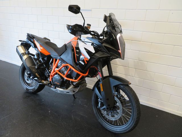 ktm - 1290-super-adventure-r
