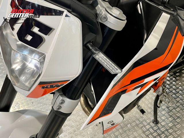 ktm - 690-duke