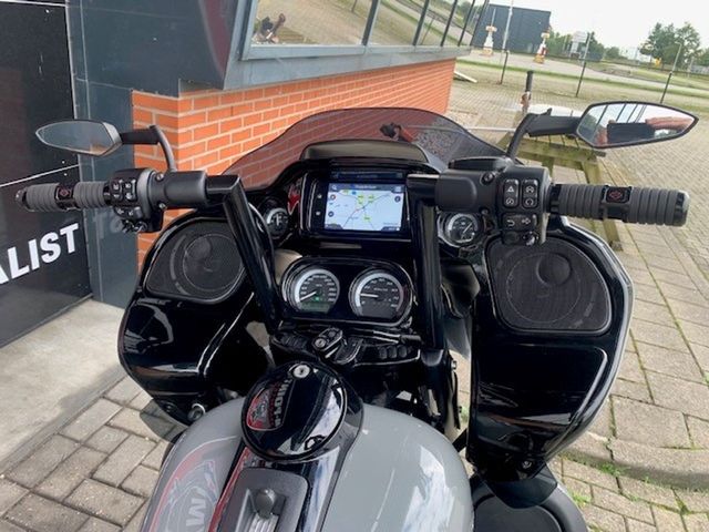 harley-davidson - road-glide-special-fltrxs