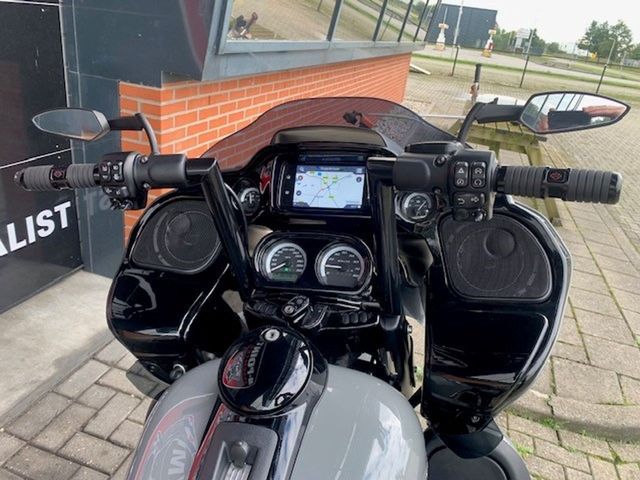 harley-davidson - road-glide-special-fltrxs