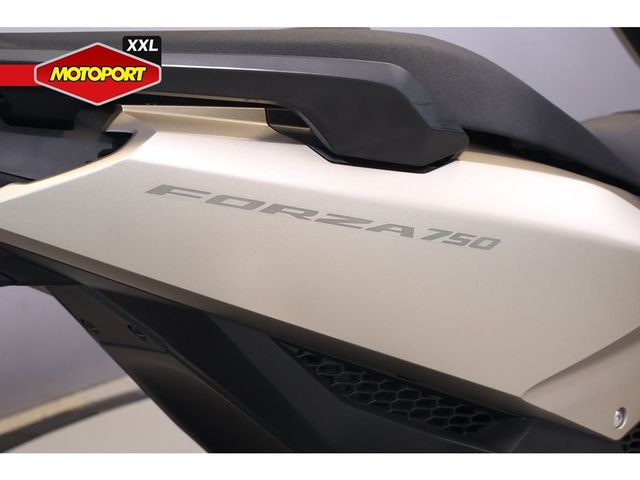 honda - forza-750