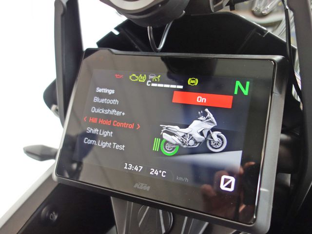 ktm - 1290-super-adventure-s
