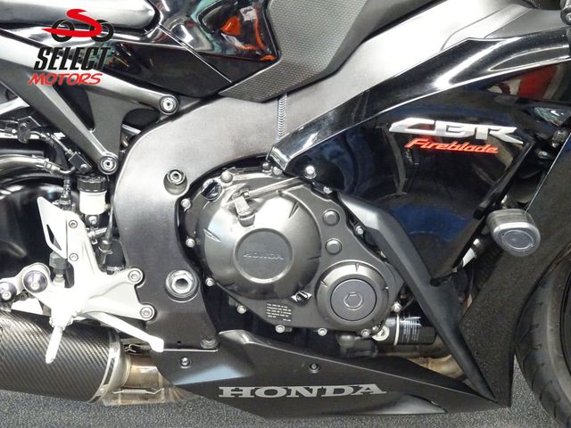 honda - cbr-1000-rr-fireblade