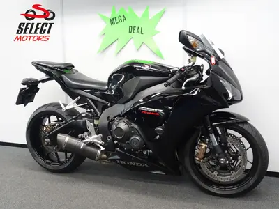 HONDA CBR 1000 RR FIREBLADE – foto 4