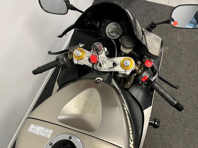 kawasaki - zx-6r-ninja