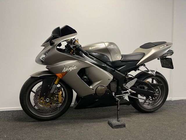 kawasaki - zx-6r-ninja