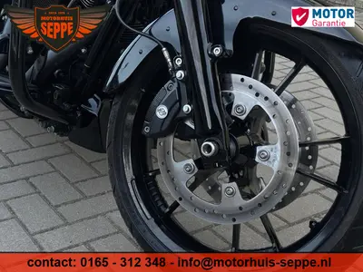 HARLEY-DAVIDSON STREET GLIDE FLHXI – foto 4
