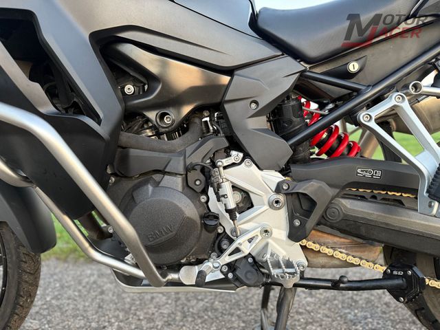 bmw - f-900-gs-adventure