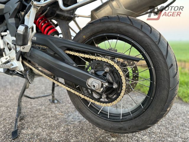 bmw - f-900-gs-adventure