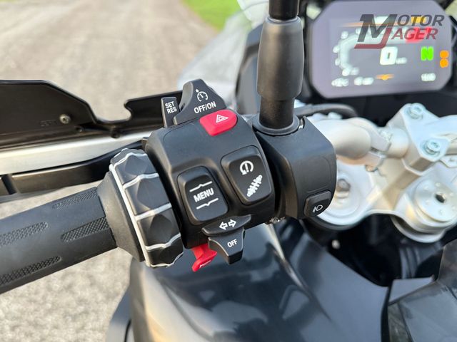 bmw - f-900-gs-adventure