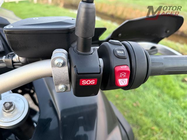 bmw - f-900-gs-adventure