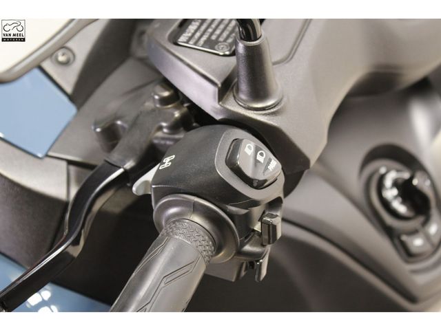 yamaha - tricity-300