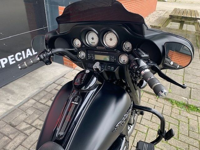 harley-davidson - street-glide-flhx