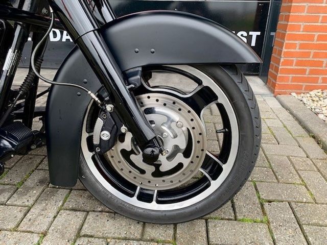 harley-davidson - street-glide-flhx