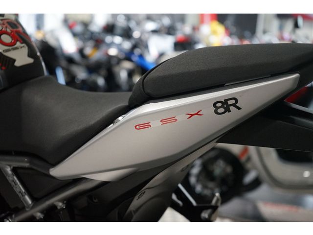 suzuki - gsx-8r