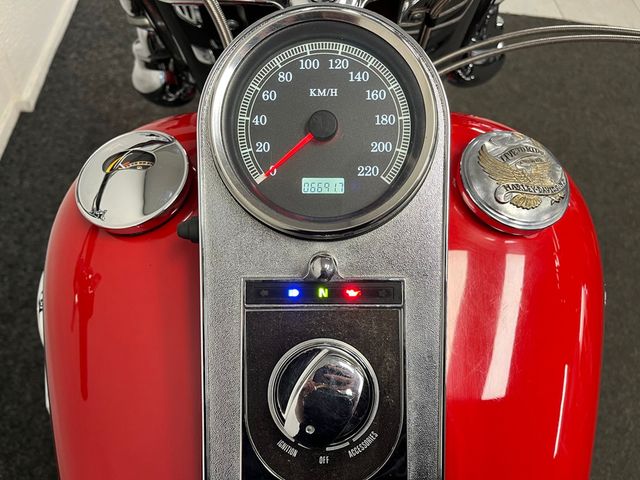 harley-davidson - heritage-softail-classic-flstc