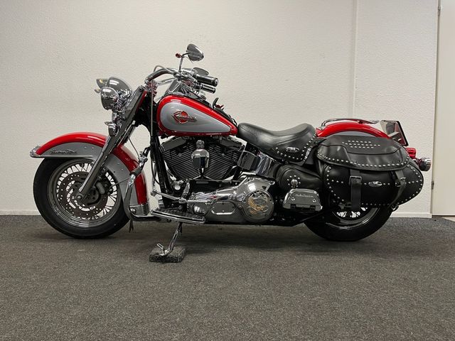 harley-davidson - heritage-softail-classic-flstc
