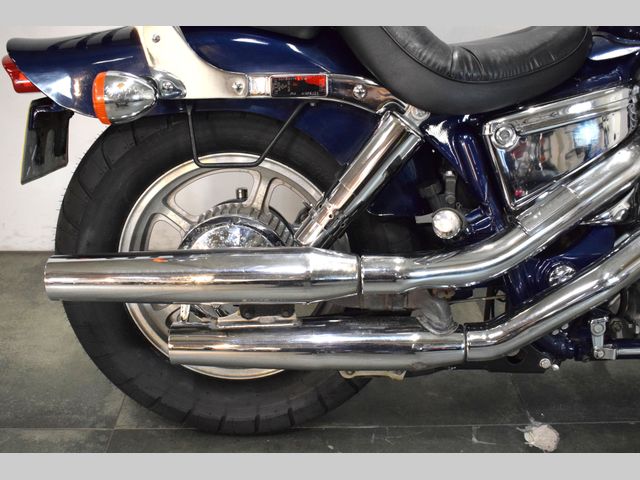 honda - vt-1100-c-shadow